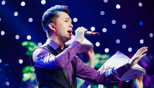 Nam Cường không ngừng biến hóa đa màu giọng, đa dòng nhạc