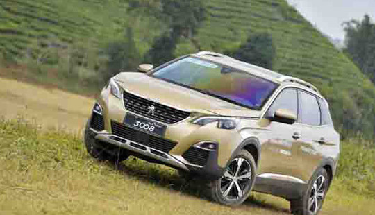 Bộ đôi SUV PEUGEOT 5008 & 3008 thế hệ mới