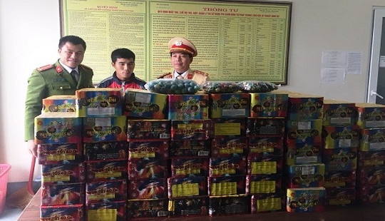 Hướng dẫn xử lý hành vi tàng trữ, vận chuyển,  buôn bán “pháo hoa nổ” trong nội địa