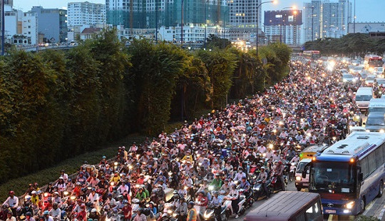 TP.HCM: Nhiều tuyến đường trung tâm bị cấm tối 31/12