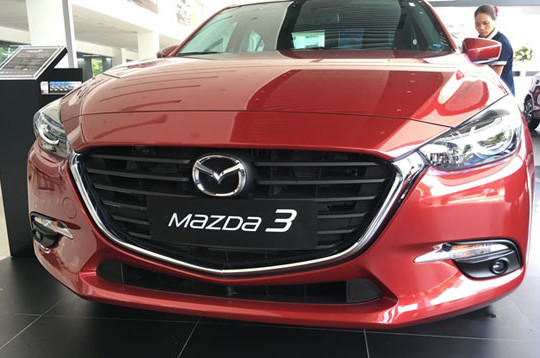 Giá bán xe du lịch KIA, MAZDA và PEUGEOT từ tháng 01/2018