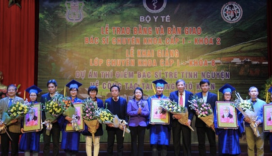 Bộ Y tế tiếp tục đưa bác sĩ trẻ tình nguyện về vùng khó khăn