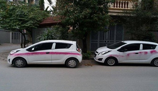 Đối tượng phun sơn vào hàng loạt xe ô tô đối diện hình phạt nào?