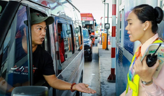 Tổng cục Đường bộ yêu cầu cắm biển "cấm dừng quá 5 phút" ở trạm BOT