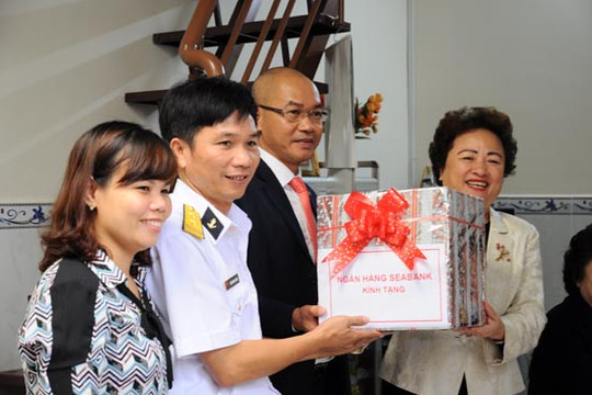 Seabank hỗ trợ sửa nhà cho cán bộ chiến sĩ vùng 2 hải quân