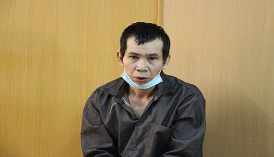 Ghen tuông, dùng chày đánh chết vợ