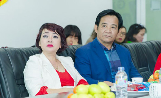 Nghệ sĩ hài Quang Tèo, Trà My đạp xe cổ động phòng chống ung thư