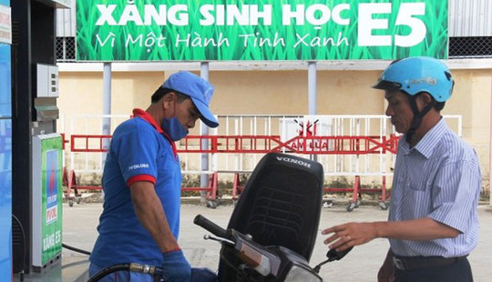 65% thị trường đang dùng xăng E5