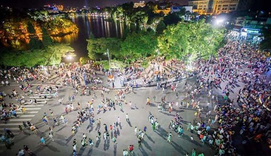 Hà Nội không tổ chức phố đi bộ dịp Tết Nguyên đán