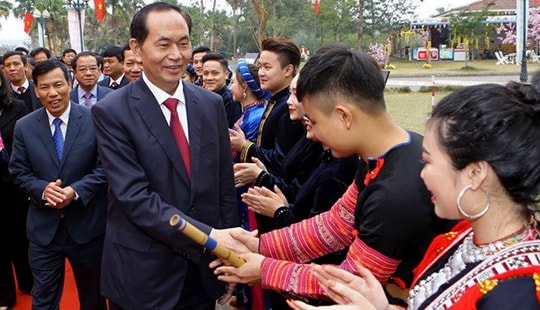 54 dân tộc đoàn kết vượt mọi thác ghềnh, hun đúc nên khí phách Việt Nam