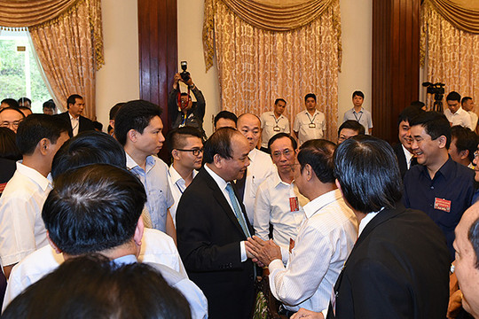 Đối thoại với doanh nghiệp