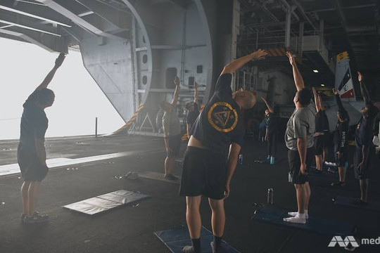 Cuộc sống trên “thành phố nổi” USS Carl Vinson vừa thăm Việt Nam
