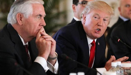 Tổng thống Trump “gây sốc” khi bất ngờ cách chức Ngoại trưởng Rex Tillerson