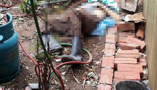 Hai người bị thương nặng trong lúc cắt téc xăng làm phế liệu