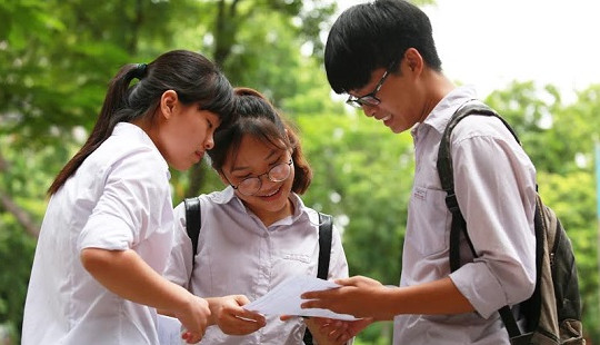 Thí sinh tham gia đường lên đỉnh Olympia sẽ được xét tuyển kết hợp vào ĐH Kinh tế quốc dân