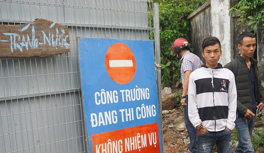 Bí thư Đà Nẵng yêu cầu chủ dự án mở đường cho dân xuống biển
