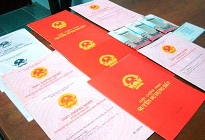 Bán đất không sổ đỏ có bị coi là giao dịch bất hợp pháp?