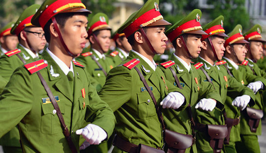 Siết chặt kỷ cương, phòng ngừa suy thoái trong Công an nhân dân