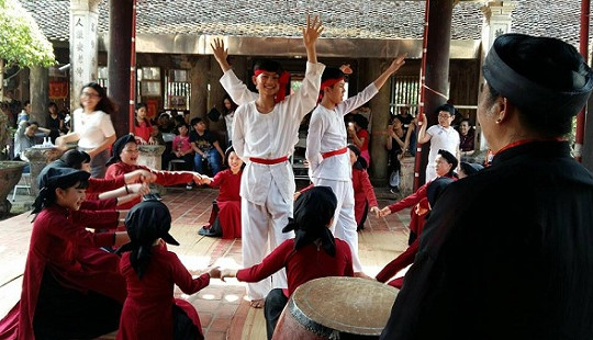 Lễ hội đền Hùng 2018: Độc đáo lễ hội dân gian đường phố