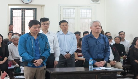 Giả mạo trong công tác, hàng loạt cựu cán bộ thủy sản lĩnh án tù
