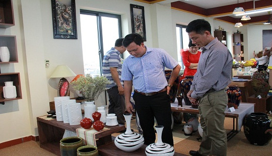 Bát Tràng Family nâng tầm gốm sứ Việt