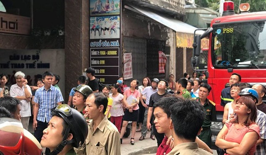 Hà Nội: Trường mầm non bốc cháy giữa trưa sau tiếng nổ lớn