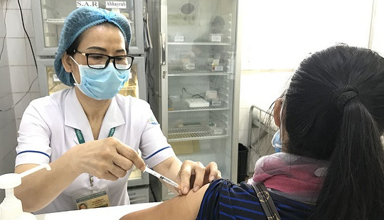 Nguy cơ thiếu vắc xin phòng dại vào mùa hè?
