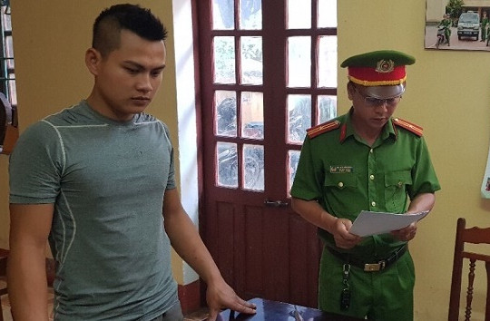 Bắt con trai kẻ sát hại 2 người ở Hưng Yên vì mang dao cho bố giết người