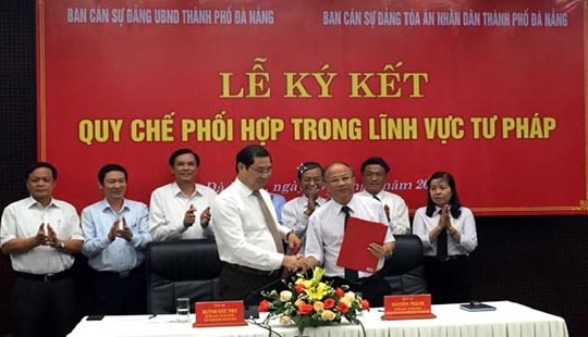 Ký kết quy chế phối hợp tư pháp giữa Tòa án và UBND TP. Đà Nẵng
