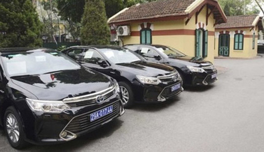 Sẽ mở rộng hình thức khoán xe công