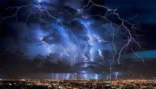 Chàng trai vàng Vật lý thay đổi chiến thuật làm bài thi từ phút cuối