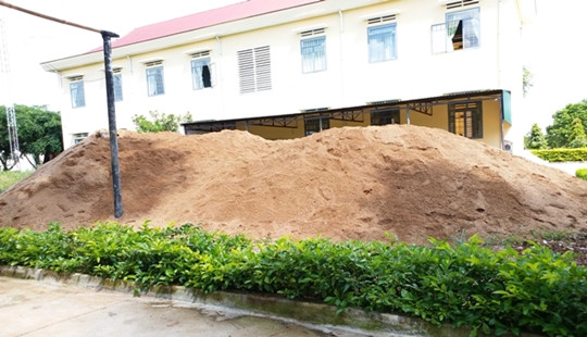 Xử phạt hành chính cá nhân khai thác cát trái phép