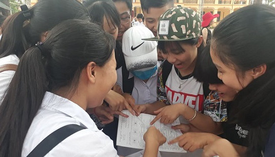 Đề thi vào lớp 10 Hưng Yên: Môn Tổng hợp thí sinh tự tin lấy điểm cao