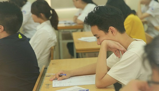 Đề thi chính thức môn Ngữ Văn vào lớp 10 của Hà Nội