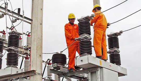 Fitch Ratings xếp hạng tín dụng tích cực với EVN