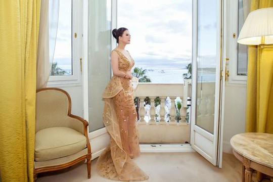 Đinh Hiền Anh: Ngôi sao chủ chốt của liveshow Để nhớ một thời ta đã yêu