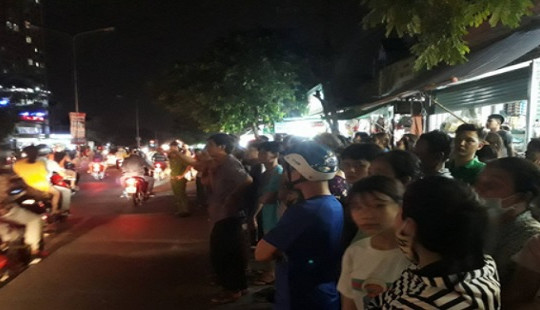 Phát hiện thi thể nam giới không còn tay chân nằm dưới cống