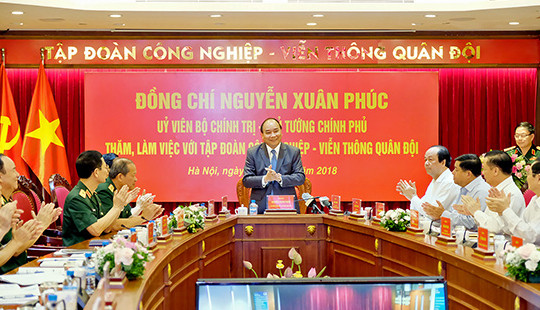Thủ tướng: Viettel phải bảo vệ thương hiệu của mình như bảo vệ tài sản quốc gia