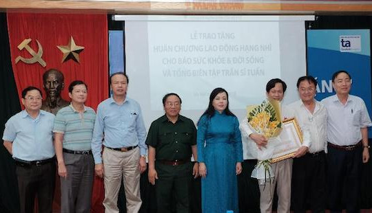 Phát động cuộc thi viết ”Sự hi sinh thầm lặng" lần thứ V
