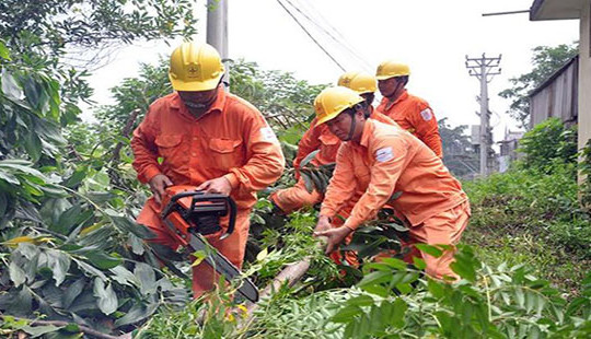 Giảm thiểu 81/300 trường hợp vi phạm HLBVATCTLĐCA trên địa bàn Hà Nội