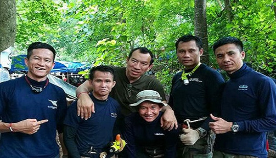 Thợ lặn Thái Lan tử nạn khi giải cứu đội bóng mắc kẹt