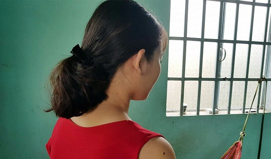 Vĩnh Long: Phó trưởng CA xã sàm sỡ nữ sinh bị buộc thôi việc