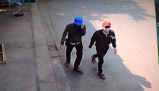 Vạch mặt 2 gã “học sinh”… trộm xe máy