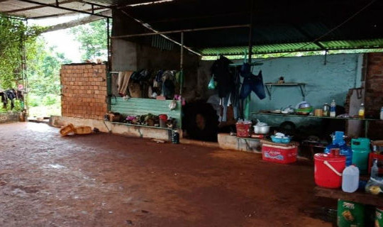 Người làm thuê chết trong tư thế treo cổ tại nhà chủ