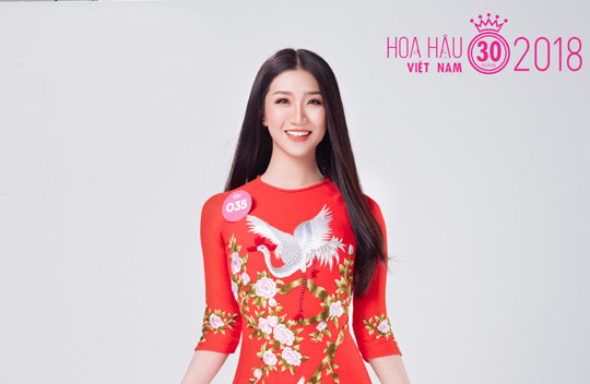 Thí sinh Hoa hậu Việt Nam 2018 khu vực phía Bắc rạng rỡ trong tà áo dài dân tộc