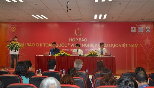 Họp báo giới thiệu giải báo chí toàn quốc “Vì sự nghiệp giáo dục Việt Nam” năm 2018