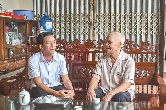 Lửa vẫn cháy trong tim người  lính