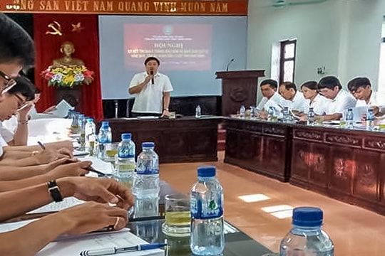 TAND tỉnh Ninh Bình sơ kết công tác thi đua khen thưởng