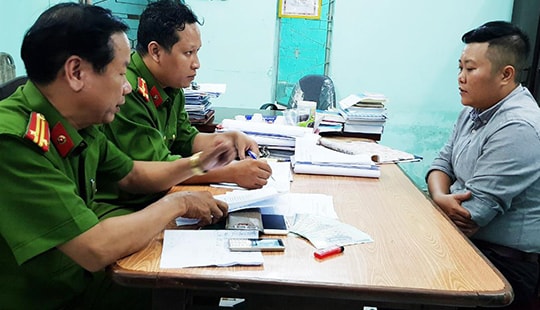 Bắt nhóm giả Công an cưỡng đoạt tài sản người nước ngoài