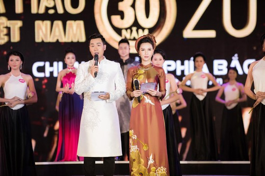 MC Nguyên Khang tiết lộ những bí mật sửng sốt tại chung khảo phía Bắc Hoa hậu Việt Nam 2018